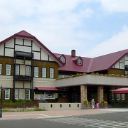 昼食会場の「ゆにガーデン」