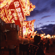 夜高あんどん祭り
