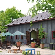 上野ファーム内のナヤcafe 上野ファーム内のナヤcafe