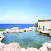 岬の湯しゃこたん(オプション、写真提供:積丹観光協会) 岬の湯しゃこたん(オプション、写真提供:積丹観光協会)