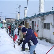 雪はねの様子　撮影者：シーニックバイウェイ支援センタースタッフ