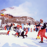 壮瞥町の「昭和新山国際雪合戦」