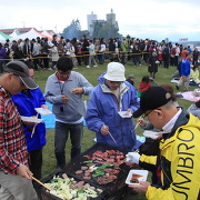 池田町ワイン祭りの様子