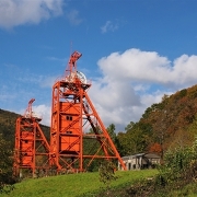 美唄炭鉱メモリアル森林公園の三菱美唄炭鉱竪坑櫓(みつびしびばいたんこうたてこうやぐら) 美唄炭鉱メモリアル森林公園の三菱美唄炭鉱竪坑櫓(みつびしびばいたんこうたてこうやぐら)